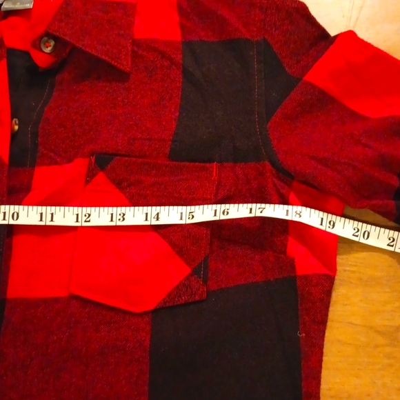 NWOT Buffalo Plaid Flannel Shirt - Picture 5 of 7
